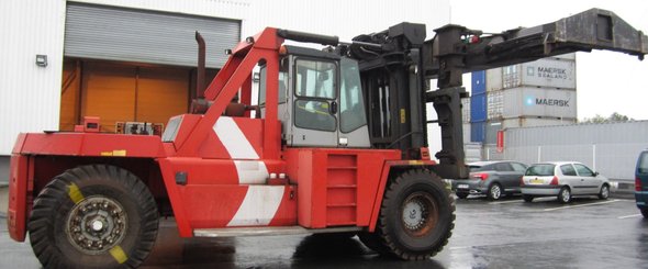 Carrello elevatore frontale a 4 ruote Kalmar DCD 320-12 - 1