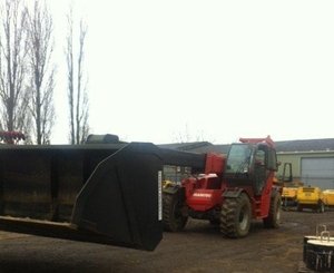 Telescopico Manitou MHT10120 - 1