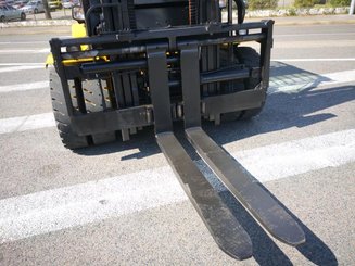 Carrello elevatore frontale a 4 ruote Yale GDP60VX