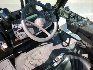 Carrello elevatore frontale a 4 ruote Yale GDP60VX