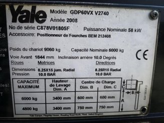 Carrello elevatore frontale a 4 ruote Yale GDP60VX