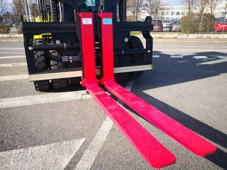 Carrello elevatore frontale a 4 ruote Hyster H16XM-12