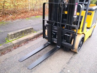 Carrello elevatore frontale a 4 ruote Caterpillar EC25N