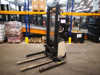 Carrello stoccatore a razze larghe Crown ST3000-1.0 - 5