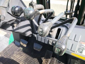 Carrello elevatore frontale a 4 ruote Mitsubishi FD40N