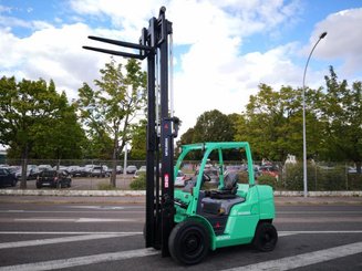Carrello elevatore frontale a 4 ruote Mitsubishi FD40N