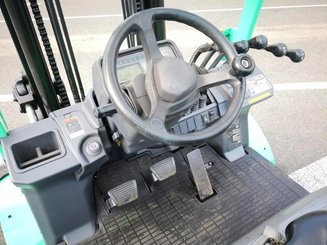 Carrello elevatore frontale a 4 ruote Mitsubishi FD40N - 7