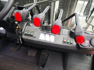 Carrello elevatore frontale a 4 ruote Hangcha XF70D - 12