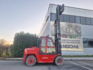 Carrello elevatore frontale a 4 ruote Hangcha XF70D