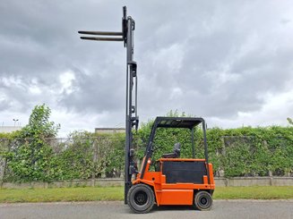 Carrello elevatore frontale a 4 ruote Carer R45N5