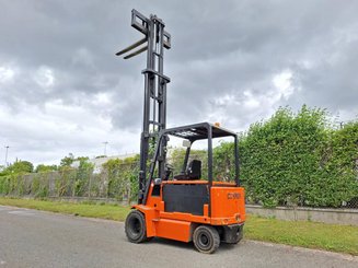 Carrello elevatore frontale a 4 ruote Carer R45N5