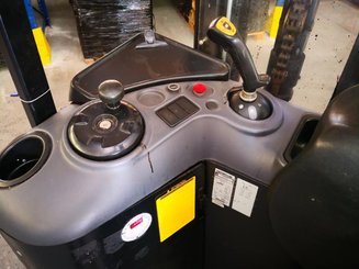 Stoccatori con pedana Caterpillar NSR16N - 2