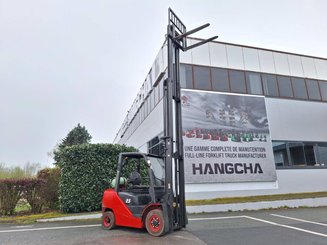 Carrello elevatore frontale a 4 ruote Hangcha XF25G