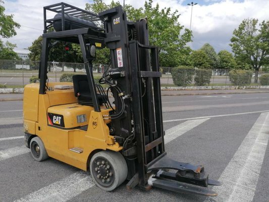 Carrello elevatore frontale a 4 ruote Caterpillar GC45K - 1
