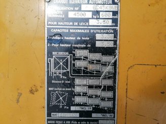 Carrello elevatore frontale a 4 ruote Caterpillar GC45K - 3