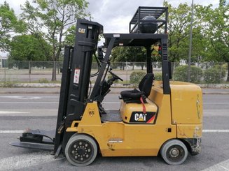 Carrello elevatore frontale a 4 ruote Caterpillar GC45K - 1