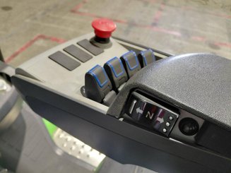 Carrello elevatore frontale a 4 ruote Hangcha XC25i