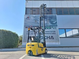 Carrelli elevatori elettrici Yale ERP16VT SWB