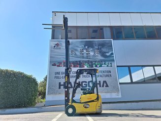 Carrelli elevatori elettrici Yale ERP16VT SWB