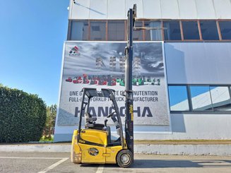 Carrelli elevatori elettrici Yale ERP16VT SWB