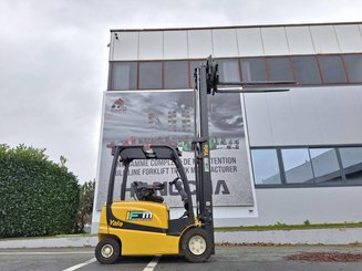 Carrelli elevatori elettrici Yale ERP25VL - 9