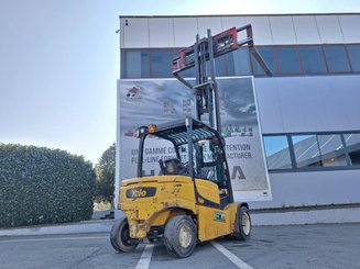 Carrelli elevatori elettrici Yale ERP50VM
