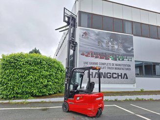 Carrello elevatore frontale a 3 ruote Hangcha A3W18