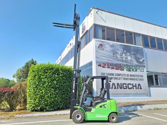 Carrello elevatore frontale a 4 ruote Hangcha XC30i