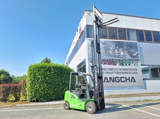 Carrello elevatore frontale a 4 ruote Hangcha XC30i