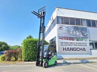 Carrello elevatore frontale a 4 ruote Hangcha XC30i