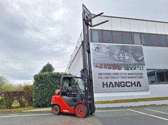 Carrello elevatore frontale a 4 ruote Hangcha XF35G