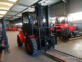 Carrelli elevatori fuoristrada Hangcha TT30-2