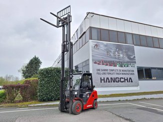 Carrello elevatore frontale a 4 ruote Hangcha XF25G