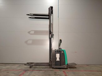 Stoccatori con piattaforma Mitsubishi SBV12P - 7