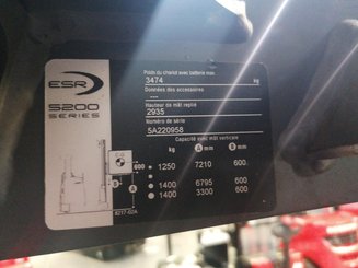 Carrelli retrattili Crown ESR5240-1.4
