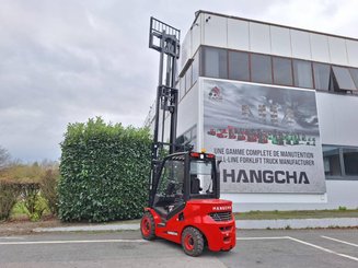 Carrello elevatore frontale a 4 ruote Hangcha XF30D-2