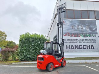 Carrello elevatore frontale a 4 ruote Hangcha XF35G