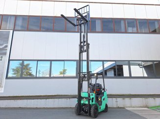 Carrello elevatore frontale a 4 ruote Mitsubishi FG15N