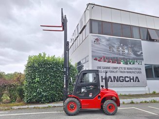 Carrelli elevatori fuoristrada Hangcha TT18-2