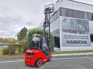 Carrello elevatore frontale a 4 ruote Hangcha XF25D