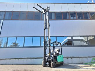 Carrello elevatore frontale a 3 ruote Mitsubishi FB16N2T