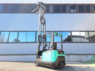 Carrello elevatore frontale a 3 ruote Mitsubishi FB16N2T