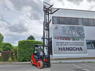 Carrello elevatore frontale a 4 ruote Hangcha XF35G-2