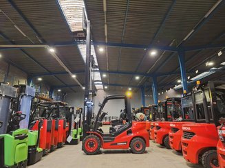 Carrello elevatore frontale a 4 ruote Hangcha XF30G-2