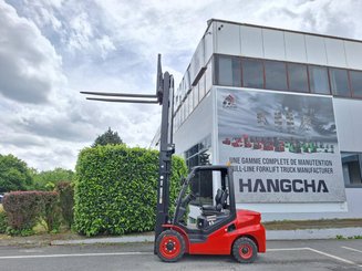 Carrello elevatore frontale a 4 ruote Hangcha XF35D-2