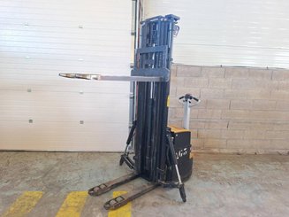 Stoccatori guida in accompagnamento Caterpillar NSP16N2 - 7