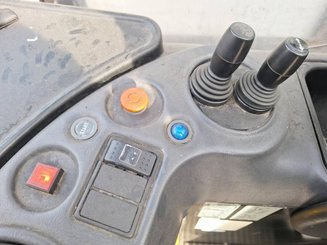 Stoccatori con pedana Caterpillar NSR20N