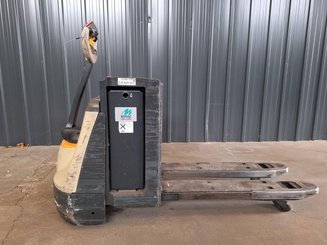 Transpallet guida in accompagnamento Crown WP3080