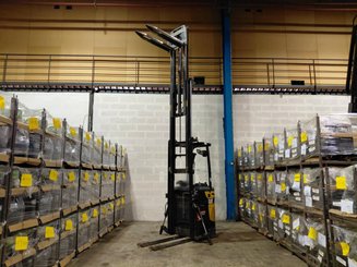 Stoccatori con pedana Caterpillar NSR20N