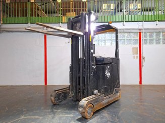 Carrelli retrattili Caterpillar NR16N2